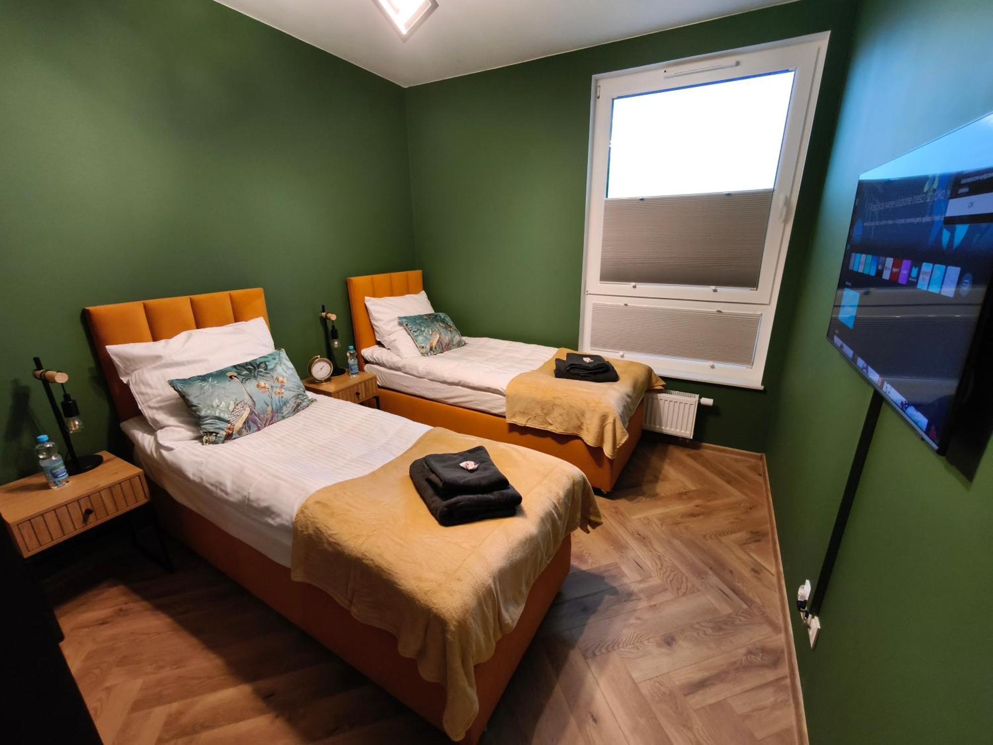 Luksusowy Apartament, Duzy Parking, Zameldowanie 24H, Fv, Ekspres, Xbox, Klimatyzacja, Dwie Sypialnie, Kuchnia I Salon, Samo Centrum Miasta, Starogard Gdański エクステリア 写真